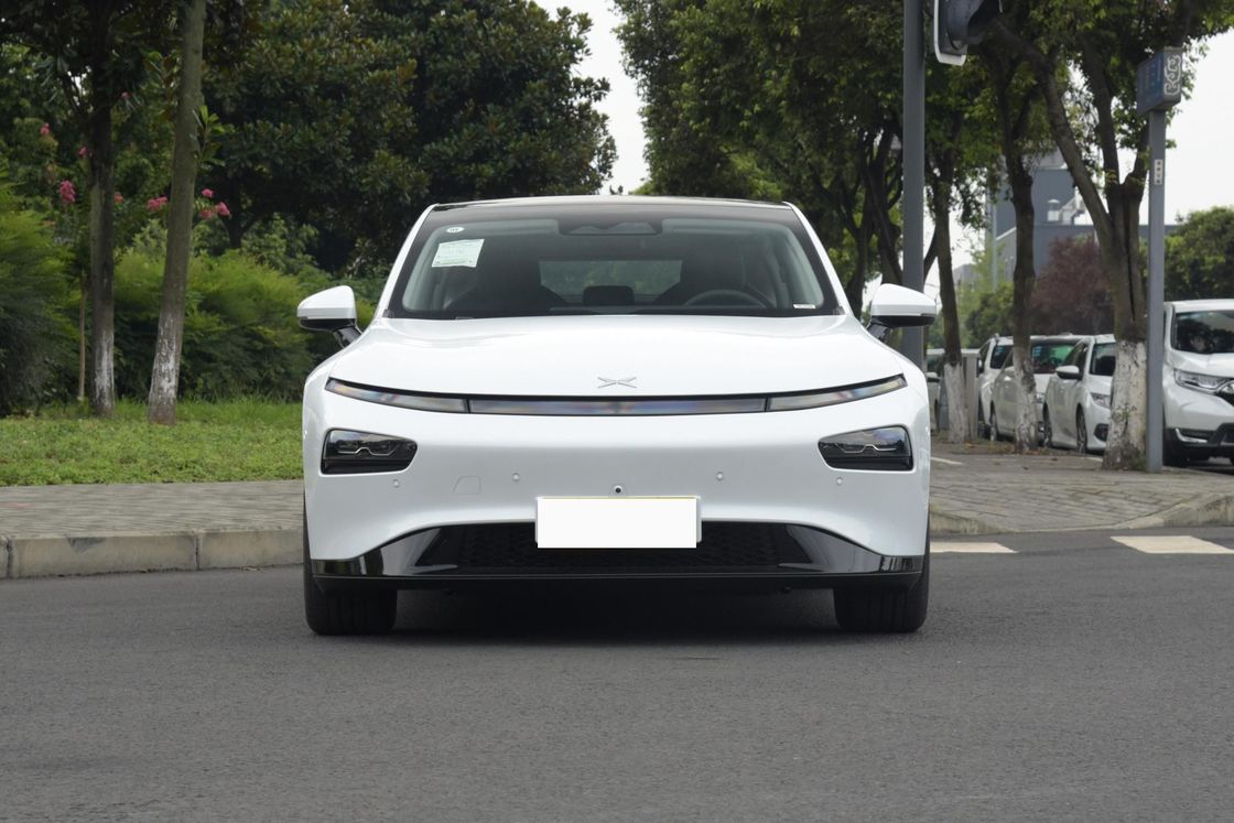 P7 Xpeng Electric Vehicles Car Everbright 5 Seats Medium Size Electric Cars